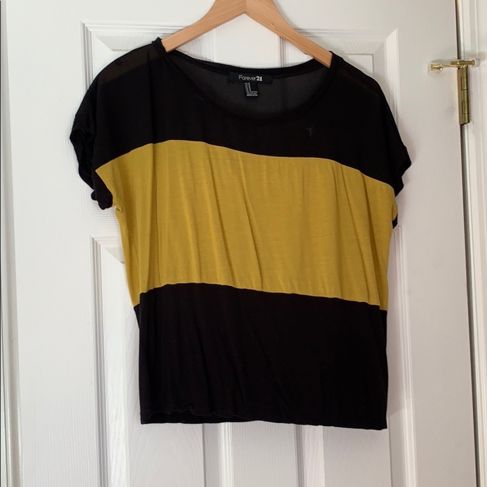 Forever 21 Crop top